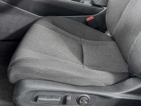 Certified 2023 Honda Accord EX image 18