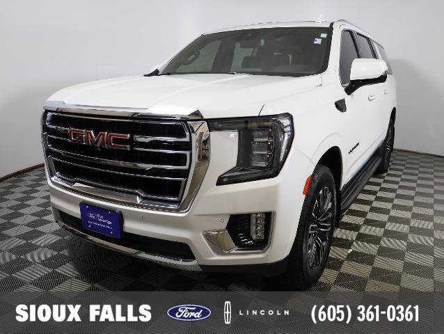 Used 2023 GMC Yukon XL SLT w/ SLT Premium Package AWD/4WD image 1