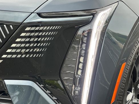 Certified 2026 Cadillac Escalade IQ Sport 2 w/ LPO, ONYX Package AWD/4WD image 51