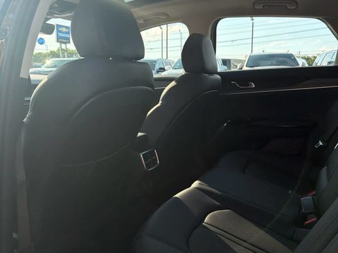 Used 2025 Kia K5 EX FWD image 13