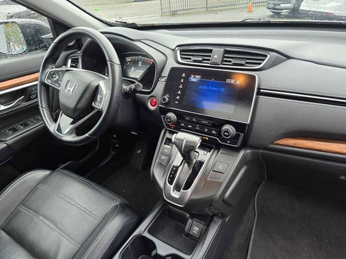 Used 2017 Honda CR-V Touring image 10