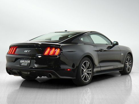 Used 2016 Ford Mustang GT Premium RWD image 5