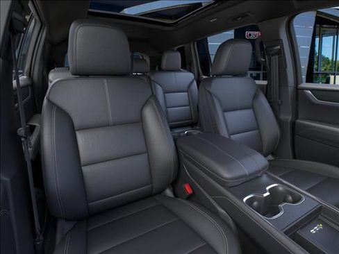 New 2026 GMC Acadia Elevation w/ Black Edition AWD/4WD image 16