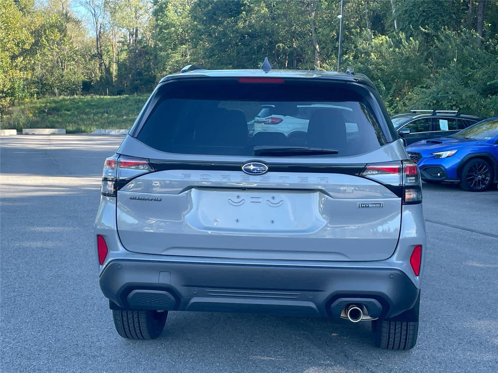 New 2026 Subaru Forester Touring AWD/4WD image 4