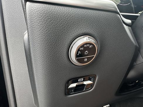 Certified 2026 Mercedes-Benz GLC 300 4MATIC image 34