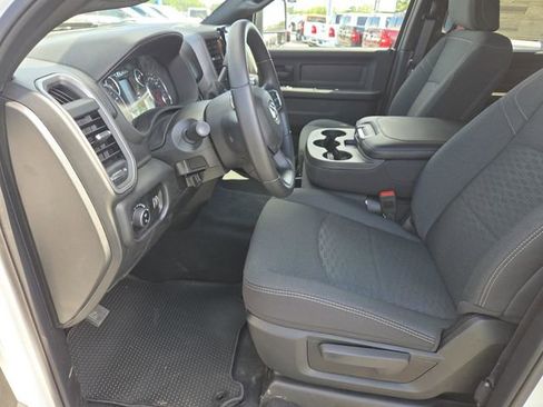 New 2025 RAM 2500 Tradesman image 28