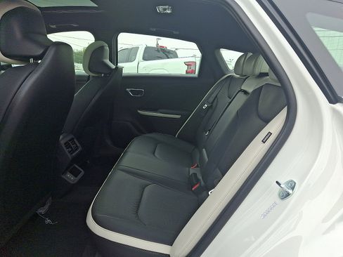 New 2025 Kia K4 GT-Line Turbo image 6