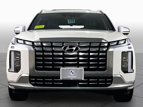 Used 2023 Hyundai Palisade Calligraphy image 3