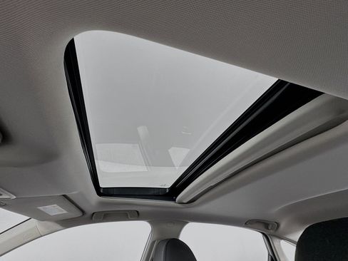 Certified 2024 Honda Civic EX image 21