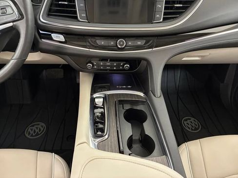 Used 2023 Buick Enclave Avenir w/ Avenir Technology Package image 21