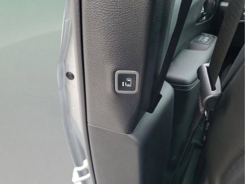 New 2026 Chrysler Pacifica Select image 26