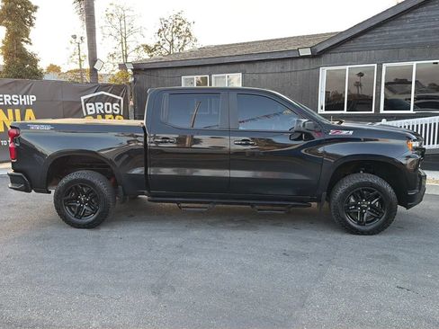 Used 2019 Chevrolet Silverado 1500 LT Trail Boss AWD/4WD image 9