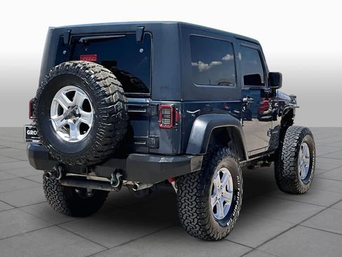 Used 2008 Jeep Wrangler Rubicon w/ Dual Top Group AWD/4WD image 12