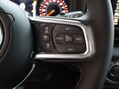 New 2026 Jeep Wrangler Unlimited Sahara AWD/4WD image 16