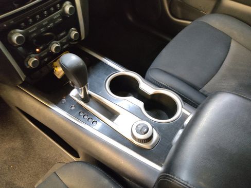 Used 2019 Nissan Pathfinder S AWD/4WD image 26