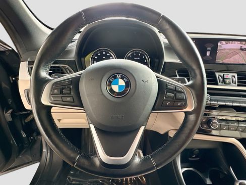 Used 2022 BMW X1 sDrive28i w/ Convenience Package image 11