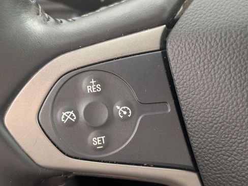 Used 2018 Chevrolet Colorado Z71 AWD/4WD image 15