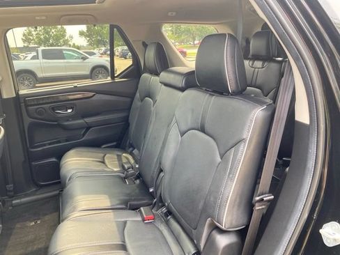 Used 2024 Honda Pilot Elite image 14