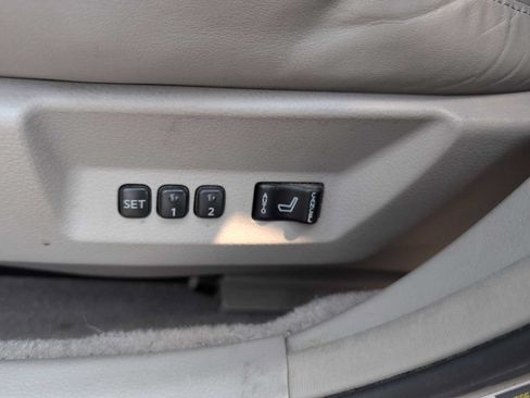 Used 2006 INFINITI G35 Sedan w/ (P02) Premium Pkg B RWD image 17