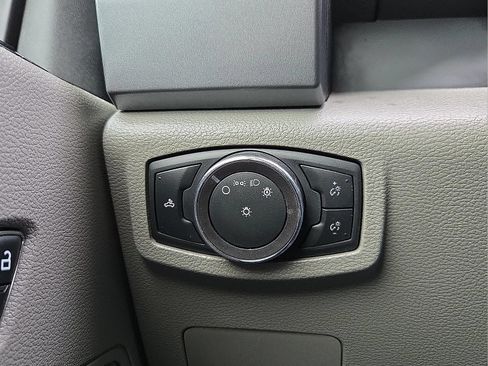 Used 2019 Ford F250 XLT AWD/4WD image 21