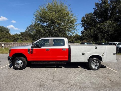 Used 2019 Ford F350 XL w/ Power Equipment Group AWD/4WD image 2