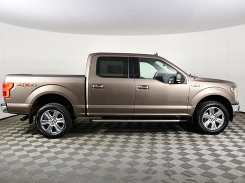 Used 2019 Ford F150 XLT w/ Equipment Group 302A Luxury AWD/4WD image 5