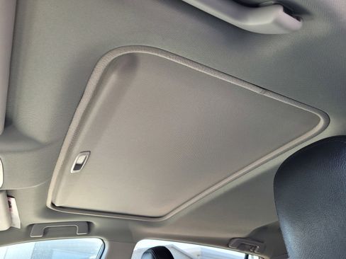 Used 2014 Toyota RAV4 XLE image 26