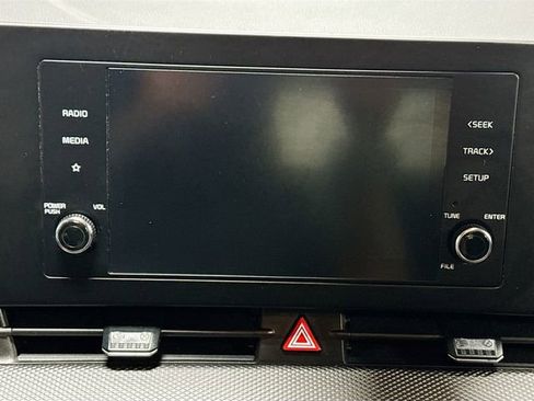 Used 2023 Kia Sportage LX image 18