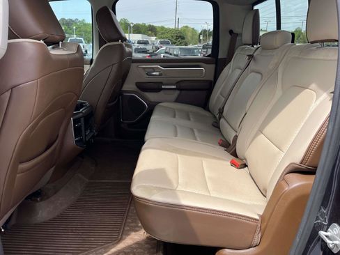 Used 2022 RAM 1500 Laramie image 12