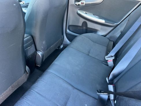 Used 2010 Toyota Corolla S image 5