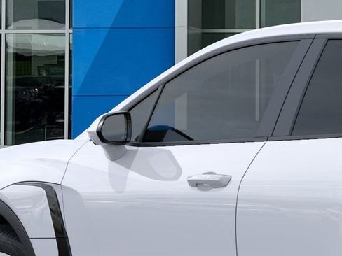 New 2026 Chevrolet Blazer EV LT image 12