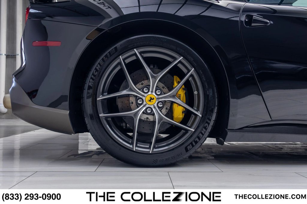 Used 2014 Ferrari F12 Berlinetta RWD image 28