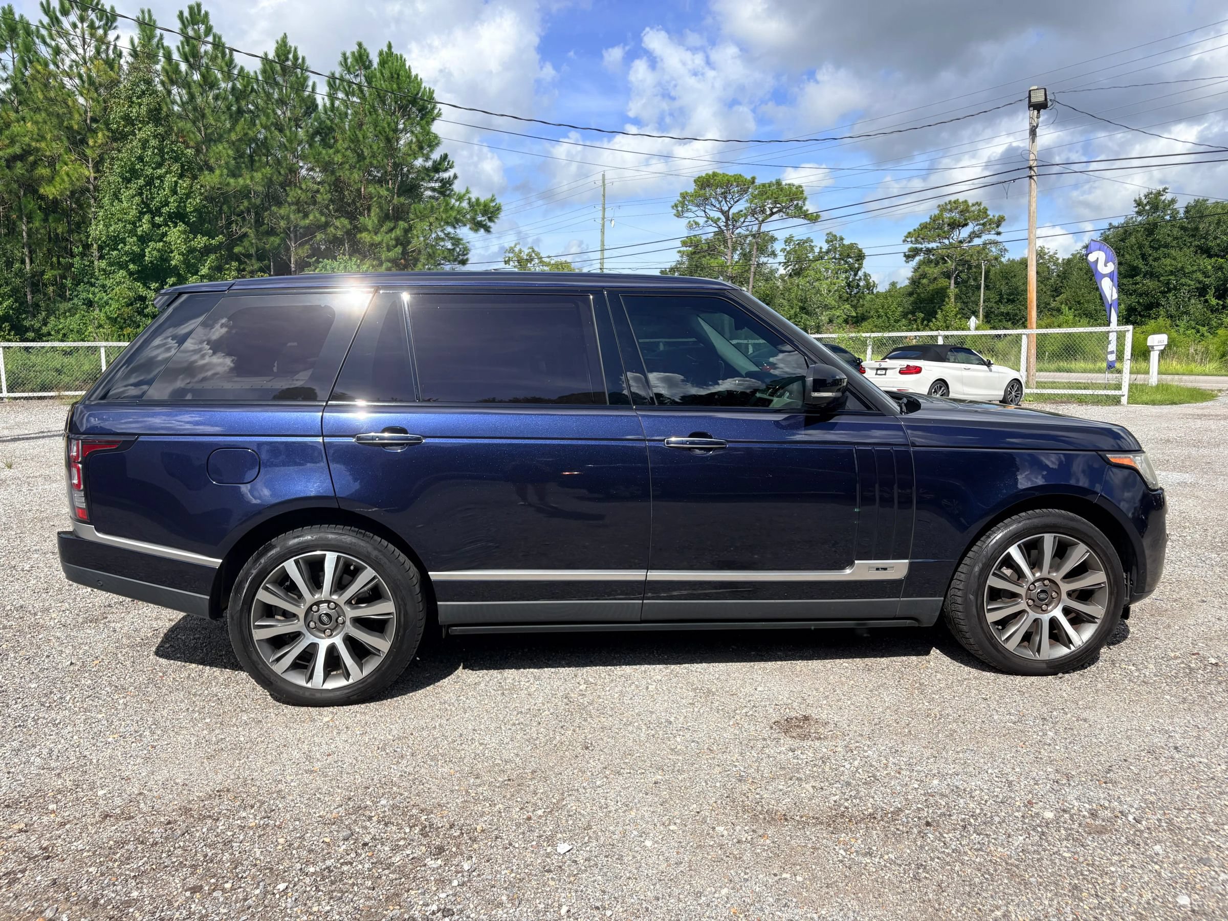 Used 2015 Land Rover Range Rover Long Wheelbase Autobiography AWD/4WD image 6