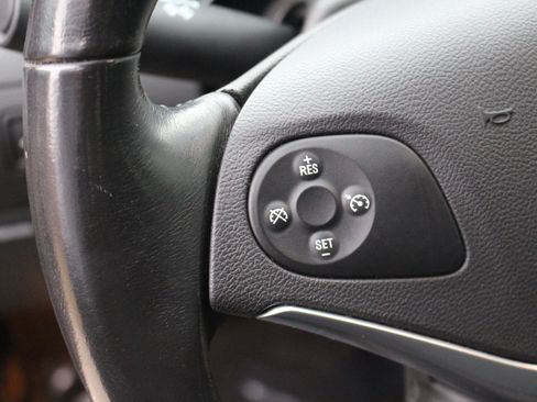 Used 2019 Chevrolet Impala LT image 18