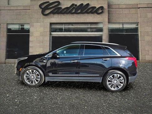 Used 2018 Cadillac XT5 Premium Luxury AWD/4WD image 2