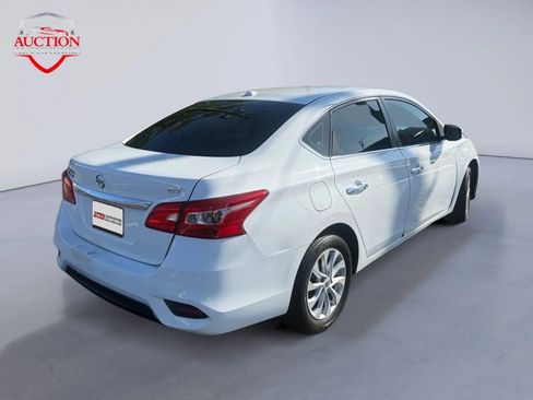 Used 2019 Nissan Sentra SV image 6