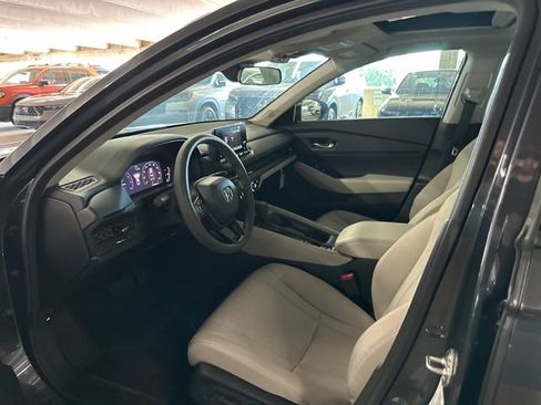Used 2025 Honda Accord SE image 8