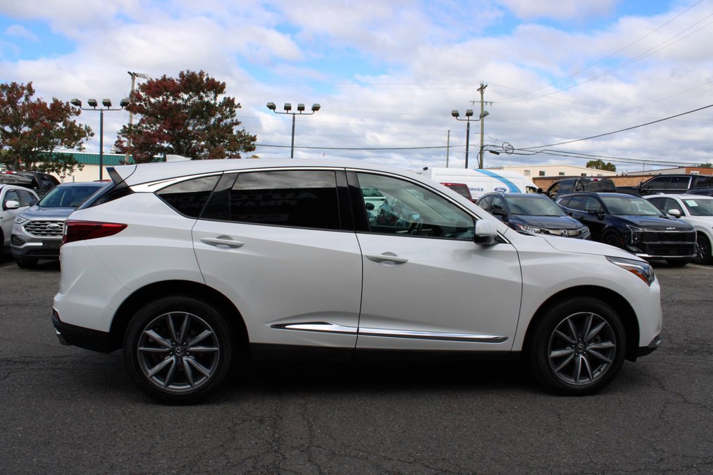 Used 2023 Acura RDX w/ Technology Package FWD image 8