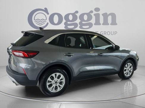 Certified 2024 Ford Escape Active FWD image 5