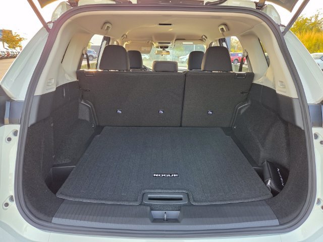 New 2027 Nissan Rogue S FWD image 13