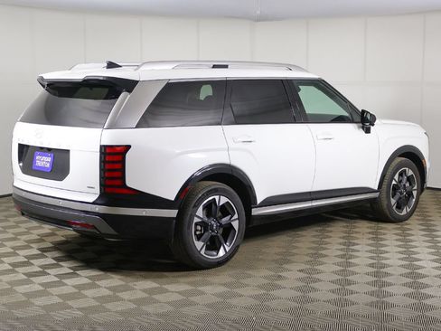 Used 2026 Hyundai Palisade Limited AWD/4WD image 15