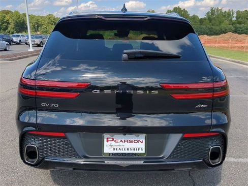 Used 2024 Genesis GV70 2.5T w/ Advanced Package image 5