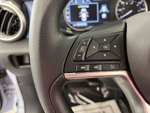 New 2025 Nissan Versa SV w/ Trunk Package image 22