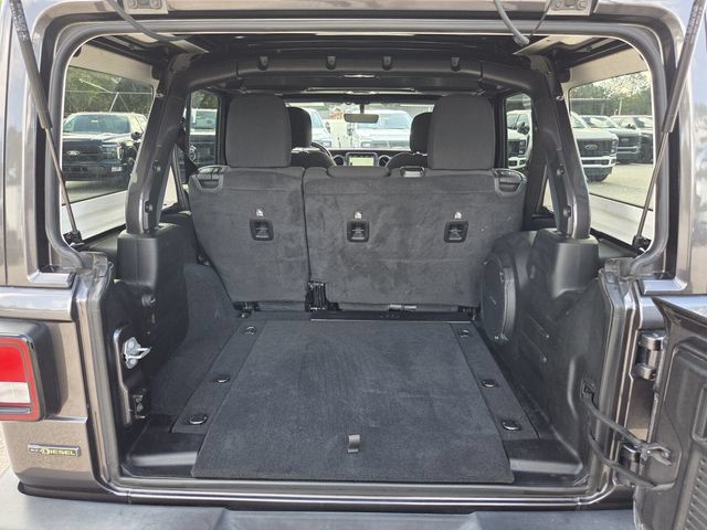 Used 2021 Jeep Wrangler Unlimited Sport AWD/4WD image 18