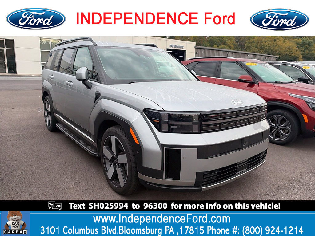 Used 2025 Hyundai Santa Fe Limited AWD/4WD image 1