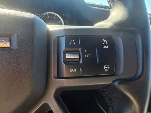 Used 2023 Land Rover Defender 90 X-Dynamic SE image 26