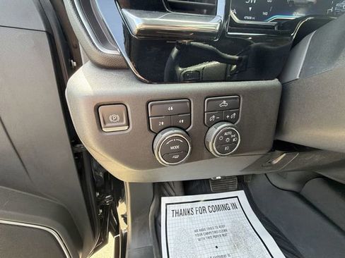 Used 2024 Chevrolet Silverado 2500 LT AWD/4WD image 14