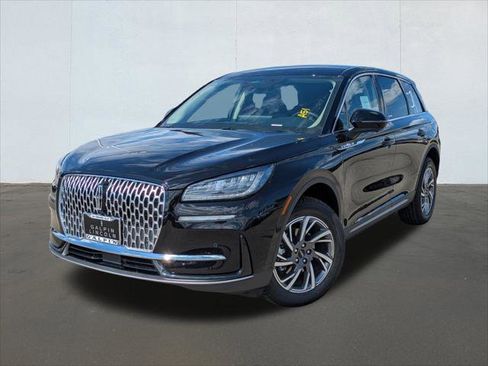 New 2025 Lincoln Corsair AWD w/ Equipment Group 101A image 1