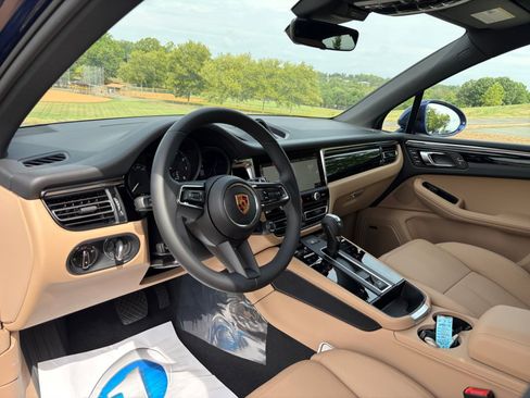 New 2026 Porsche Macan Turbo AWD/4WD image 12
