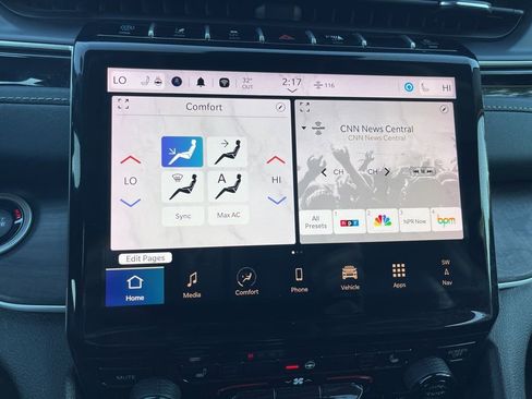 Used 2024 Jeep Grand Cherokee Limited 4xe image 10